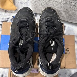 Nike Black and White Athletic Shoes